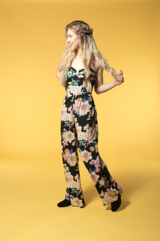 Superior Hintergrundkarton 1,35 × 11 m buff (sand)