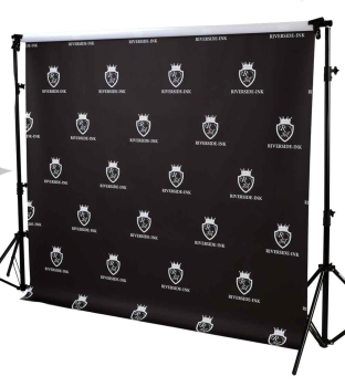 Preview: individuell gedruckter gerollter lichtdichter Studiohintergrund bis 3 Meter Breite von Ihrer Datei (B1 zertifiziert)